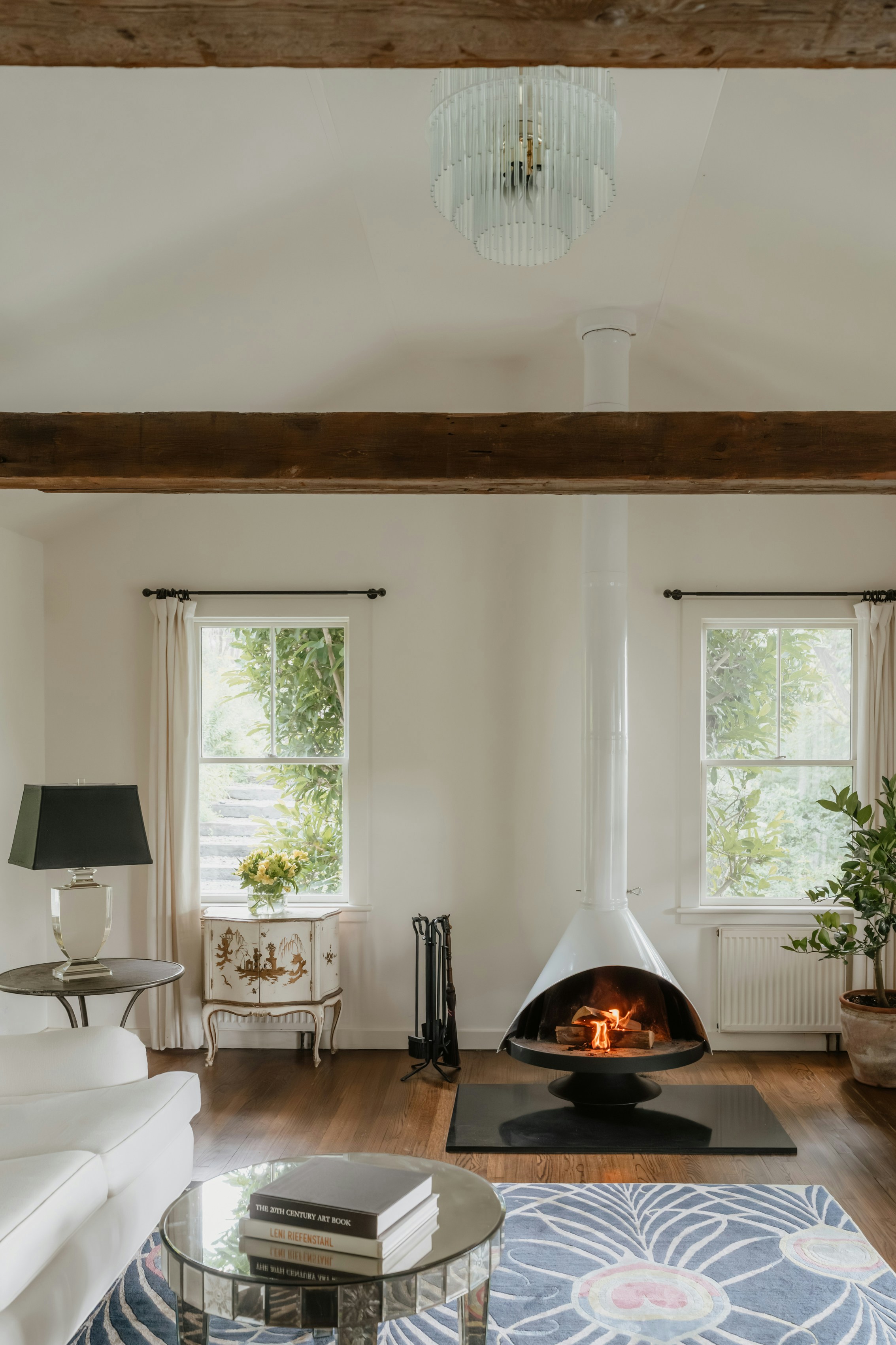 Modern fireplace